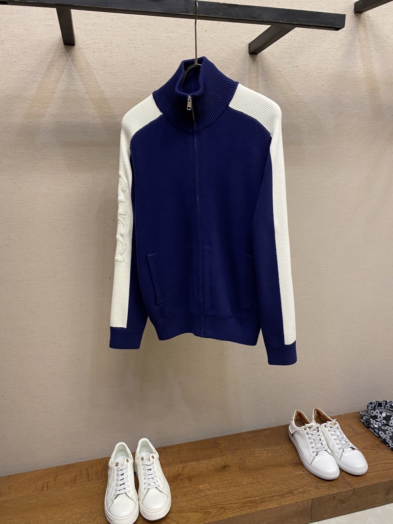 Gvc*1 sweaters